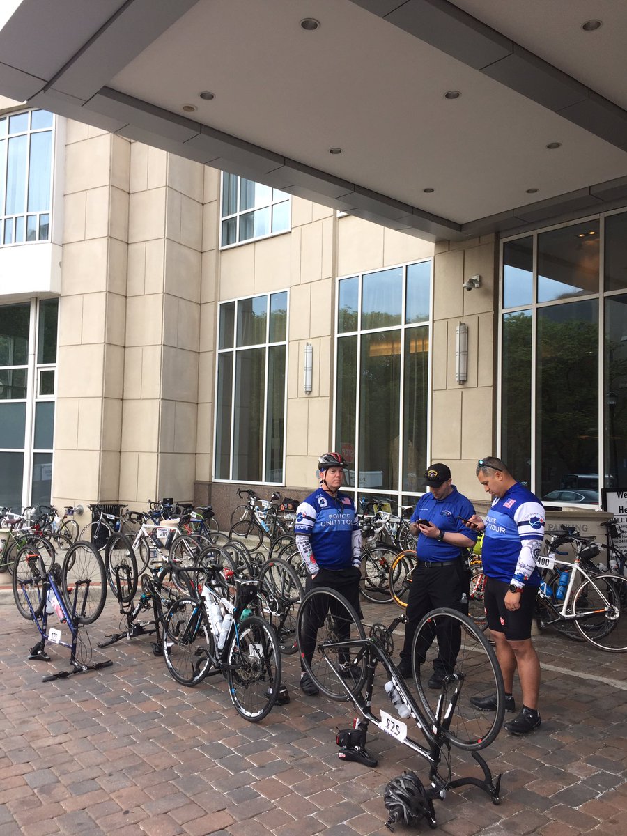 PUT_TeamVegas's tweet photo. Beginning of Day2, 100 mile day.... #novantime https://t.co/2Tytik2zgm