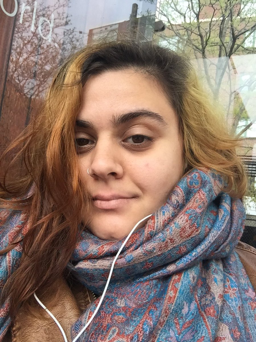 khakhov's tweet photo. my hair has gone wild https://t.co/kw5QUy0SXp