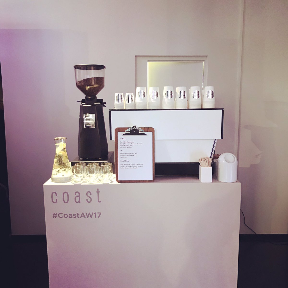 socialespresso_'s tweet photo. Great packages for your next press day. ☕️ contact jack@socialespresso.co.uk for more information. #coffeeevents #pressday https://t.co/mUssvNjUpr