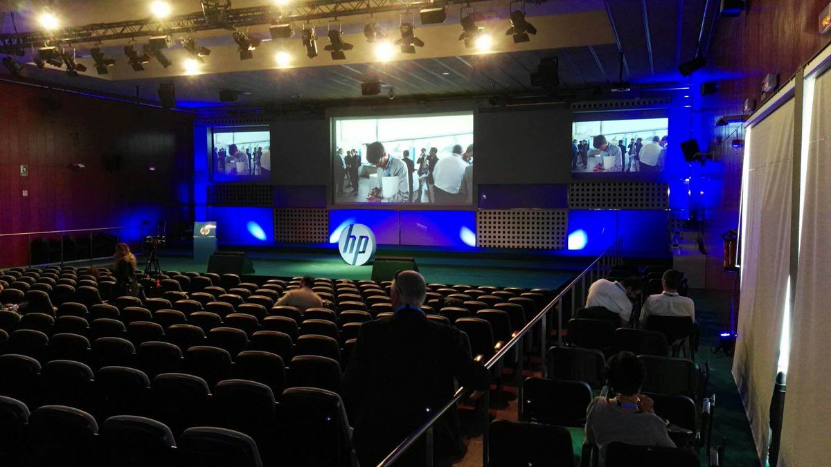 Globomatik's tweet photo. ¡Estamos en el #HPPFRMADRID2017! Conociendo las próximas novedades y proyectos de futuro con @hpespana. #HP #HPPartnerFirst https://t.co/PZ8v82m8bL