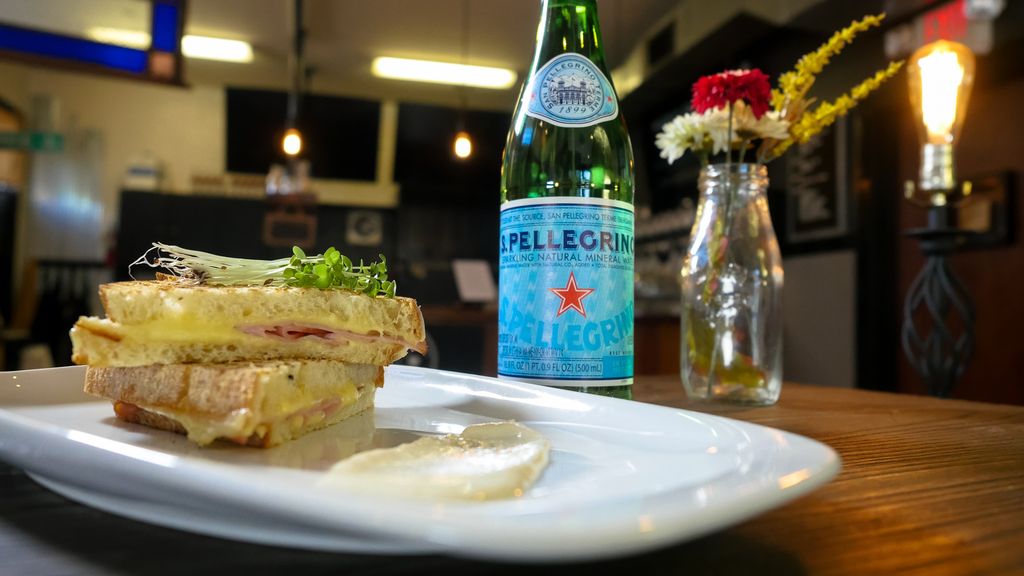 Hello, beautiful. 😍