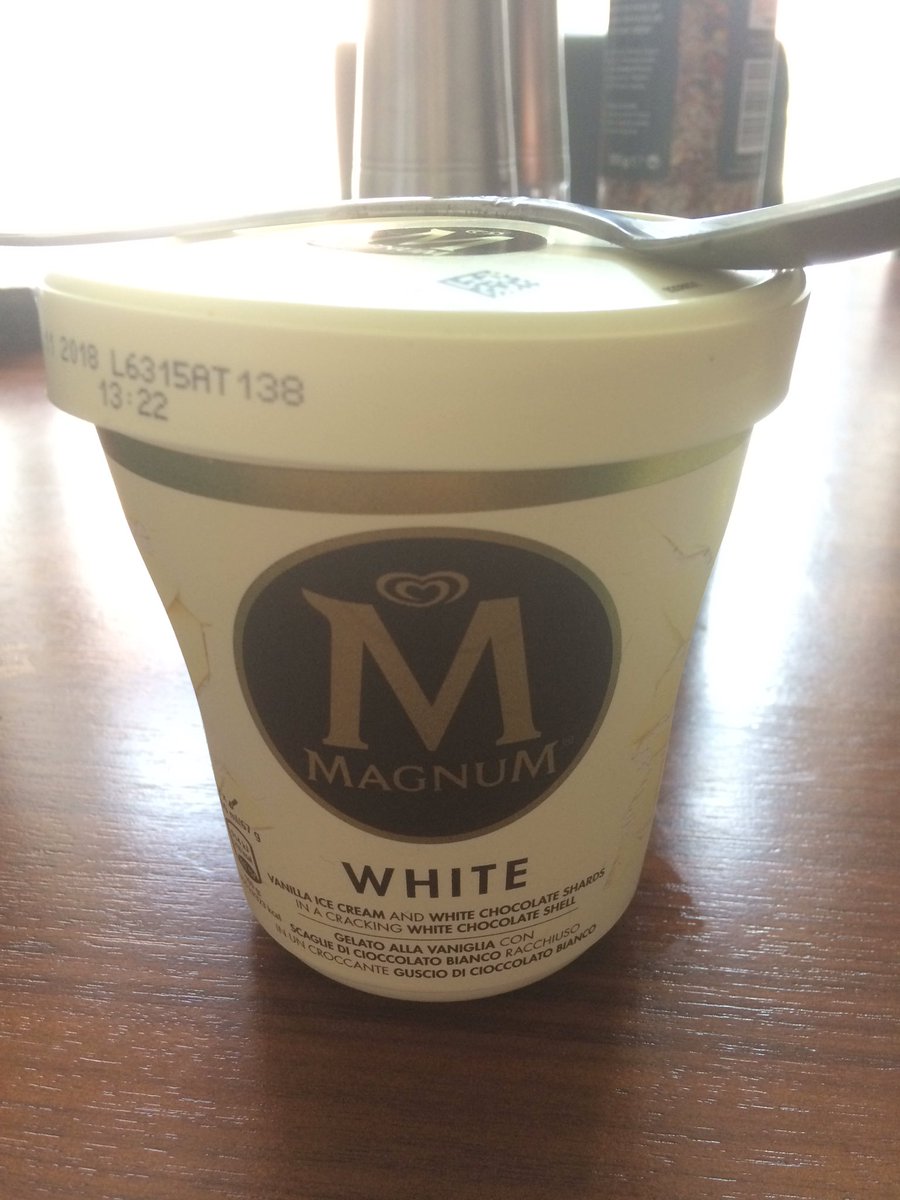 LizWebber93's tweet photo. @MagnumUK why did you invent this?? I've just eaten a whole tub 😩 #nosummerbodyforme https://t.co/Fingm5cLgu