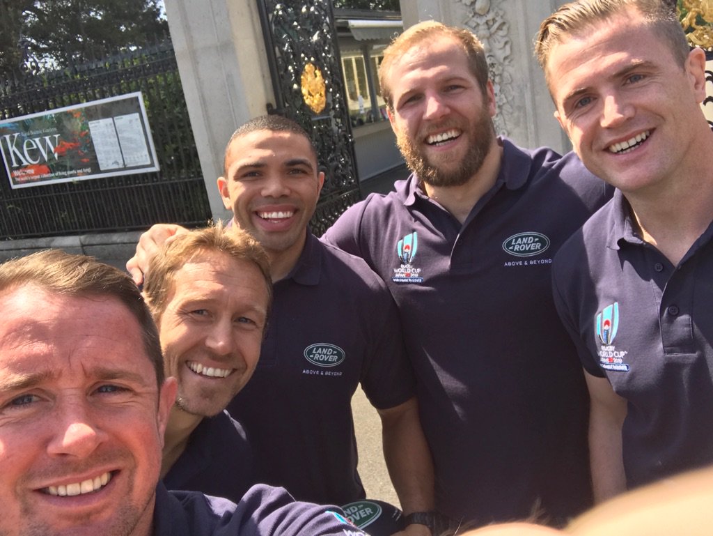 ShaneWilliams11's tweet photo. @LandRoverRugby Picking the bones out of #RWC2019 draw with @JonnyWilkinson @BryanHabana @jamieheaslip @jameshaskell https://t.co/qRPLrPJlv1