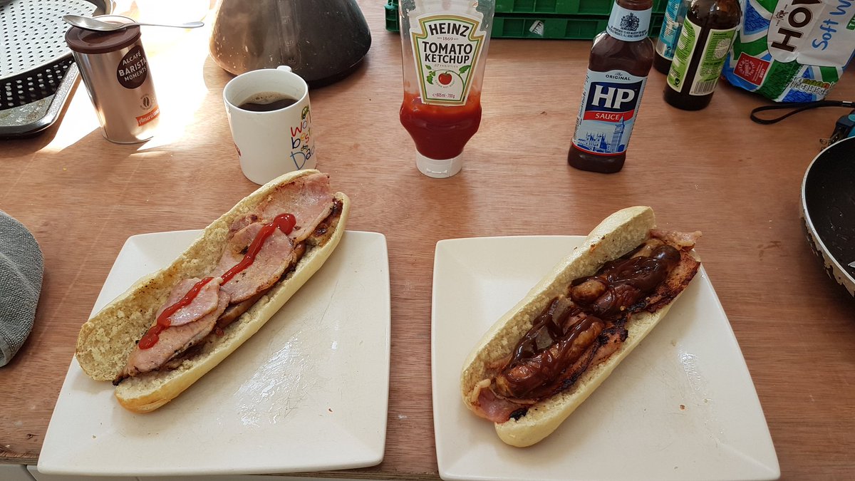 rphillimore's tweet photo. @cornishsean70 well that's me and Pete sorted what's on @RichardRjcrilly for lunch? https://t.co/DDUVUSAbPu