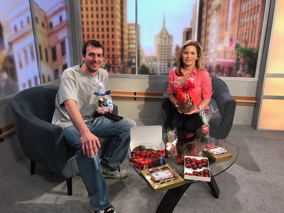 Julie Chapman (@jchapmantv) on Twitter photo My awesome director <a href="/rickrukkus/">Rick Rukkus</a> & I super excited that <a href="/KrausesChocolat/">Krause's Chocolates</a> came in w/ delicious #MothersDay2017 gift ideas! @SPECNewsAlbany 😆 My awesome director <a href="/rickrukkus/">Rick Rukkus</a> & I super excited that <a href="/KrausesChocolat/">Krause's Chocolates</a> came in w/ delicious #MothersDay2017 gift ideas! @SPECNewsAlbany 😆