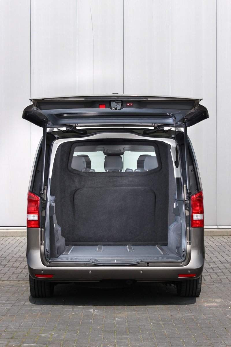 ABK Kunststoffen is specialist in grijs kentekentoepassingen voor alle lichte bedrijfswagens.<a href="/MercedesVansNL/">Mercedes-Benz VansNL</a>  <a href="/MercedesBenz/">Mercedes-Benz</a> <a href="/RDWnl/">RDW</a>