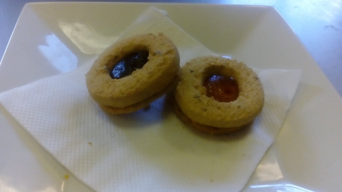 Wonderful!! Whole wheat biscuits with jam and Sicilian cannoli with three different fillings: Gianduia, Lemon and Pistachio <a href="/Amberley/">amberley</a> 😮