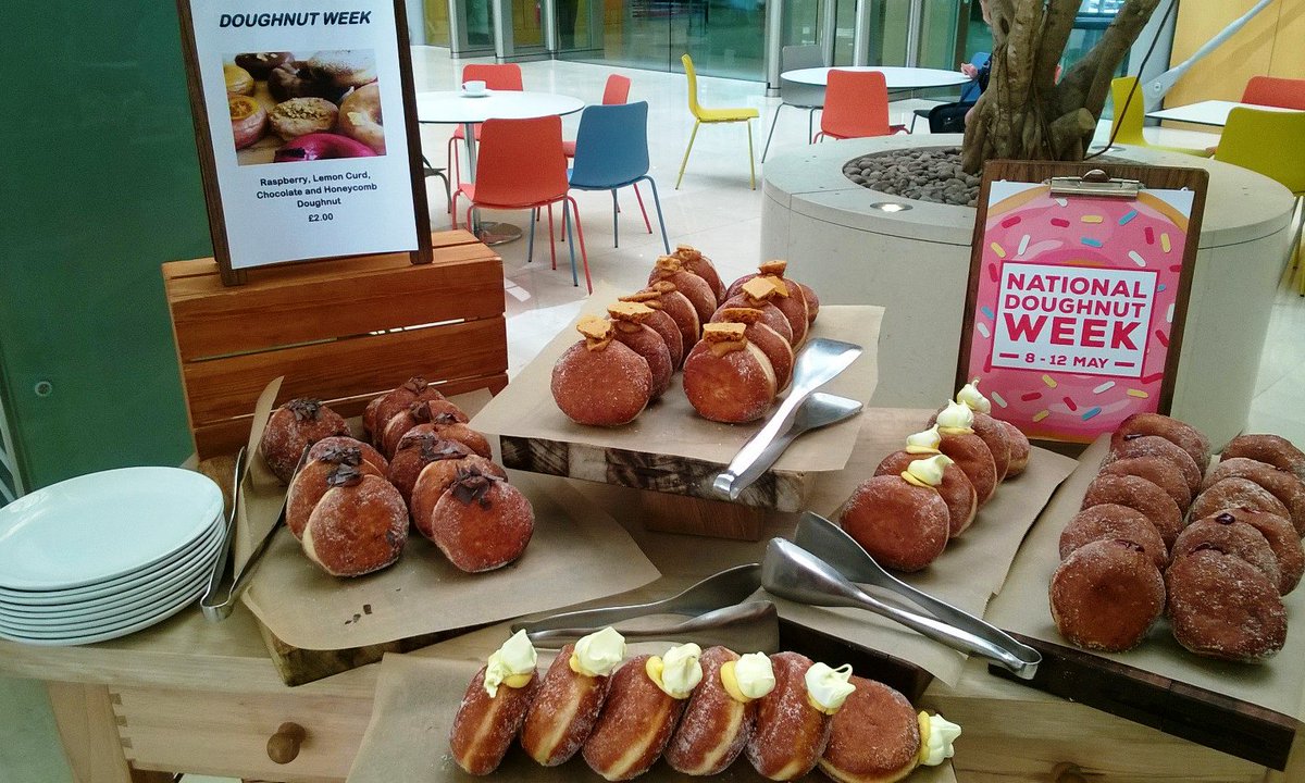 kasia_itp's tweet image. Jealous much, @inkypaula? #doughnutweek