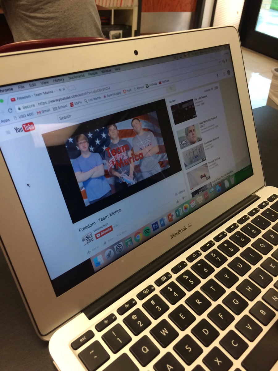 DJTrumpMobile's tweet photo. Scoping out the competition. Not impressed https://t.co/Enkpio9Pky