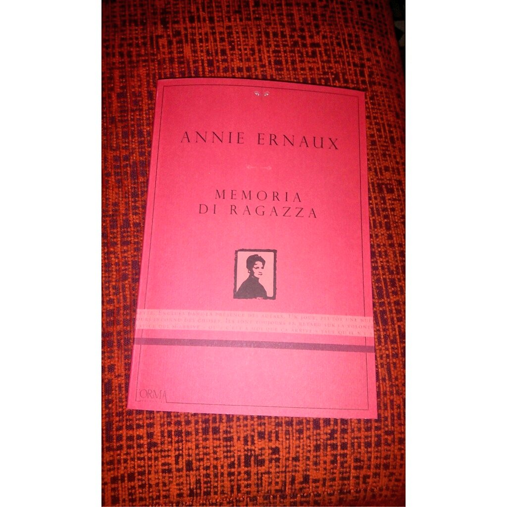 E sarà una bella serata in compagnia di #MemoriaDiRagazza  #Ernaux <a href="/lormaeditore/">L'orma editore</a>