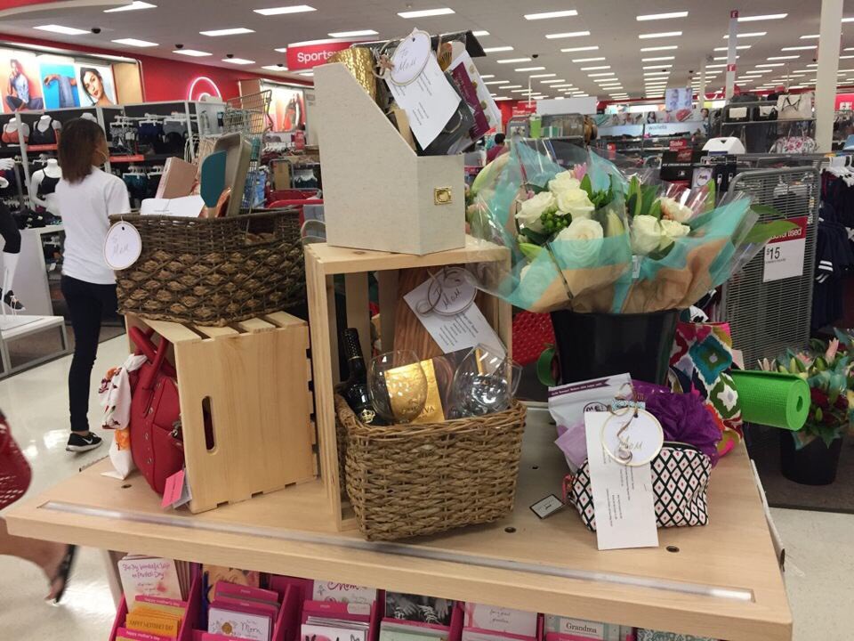 Mother's Day gift baskets #VMTL