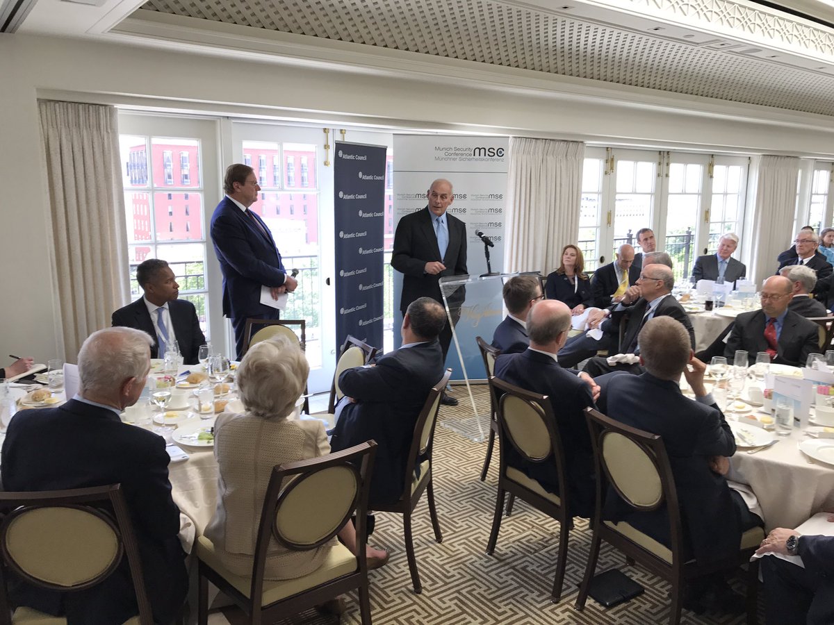 MunSecConf's tweet photo. Thank you for speaking at our #MSCwashington concluding lunch, @DHSgov Secretary Kelly! https://t.co/eDyYNmKqoa