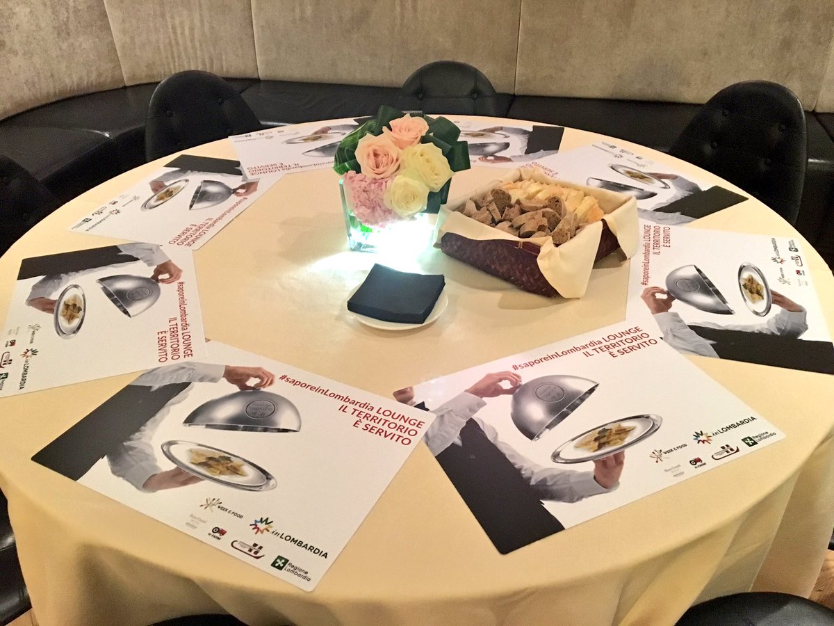 andreacasadeiVE's tweet photo. Mise en place... pronti a cominciare la serata 4 di #saporeinlombardia lounge #inlombardia #WeekAndFood  #TuttoFood17 https://t.co/ZFD8qF6mn3