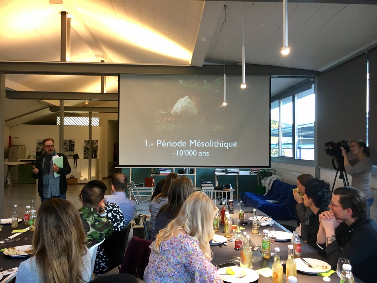 foodhackglobal's tweet photo. A few unofficial pictures from the first #FoodHackDinner! An evening that left our brains and bellies full π #swissfood #foodstartups #swiss https://t.co/S63AEdgaEb