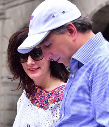 JoseAMeadeK's tweet photo. Mi mayor reconocimiento y cariño a Juana, una madre y esposa excepcional, pilar de nuestra familia. #FelizDíaDeLasMadres https://t.co/NF5vy1Fe7V