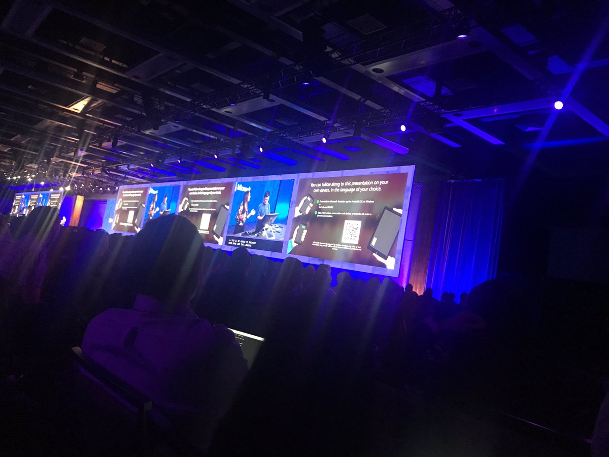 Caroprensa's tweet photo. Inteligencia artificial permite traducir en tiempo real cualquier idioma! Viendo en vivo de español y chino a inglés #MSBuild #MSBuild2017 https://t.co/zEbIZaneVZ