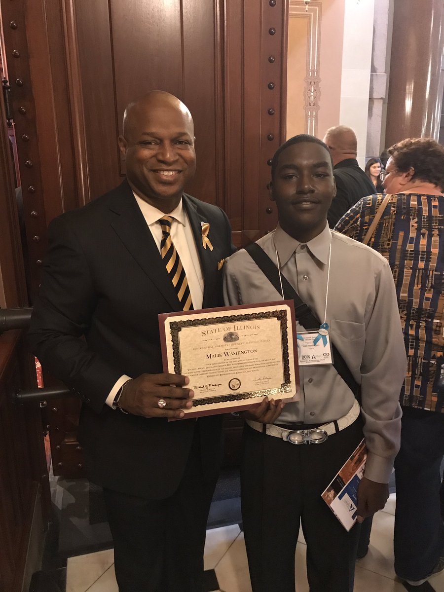 SpeakerWelchIL's tweet photo. May is #FosterCareMonth, and today I was shadowed by Malik Washington who is learning state government!#FosterYouthVoices #ILShadowDay https://t.co/qGULRleG0R