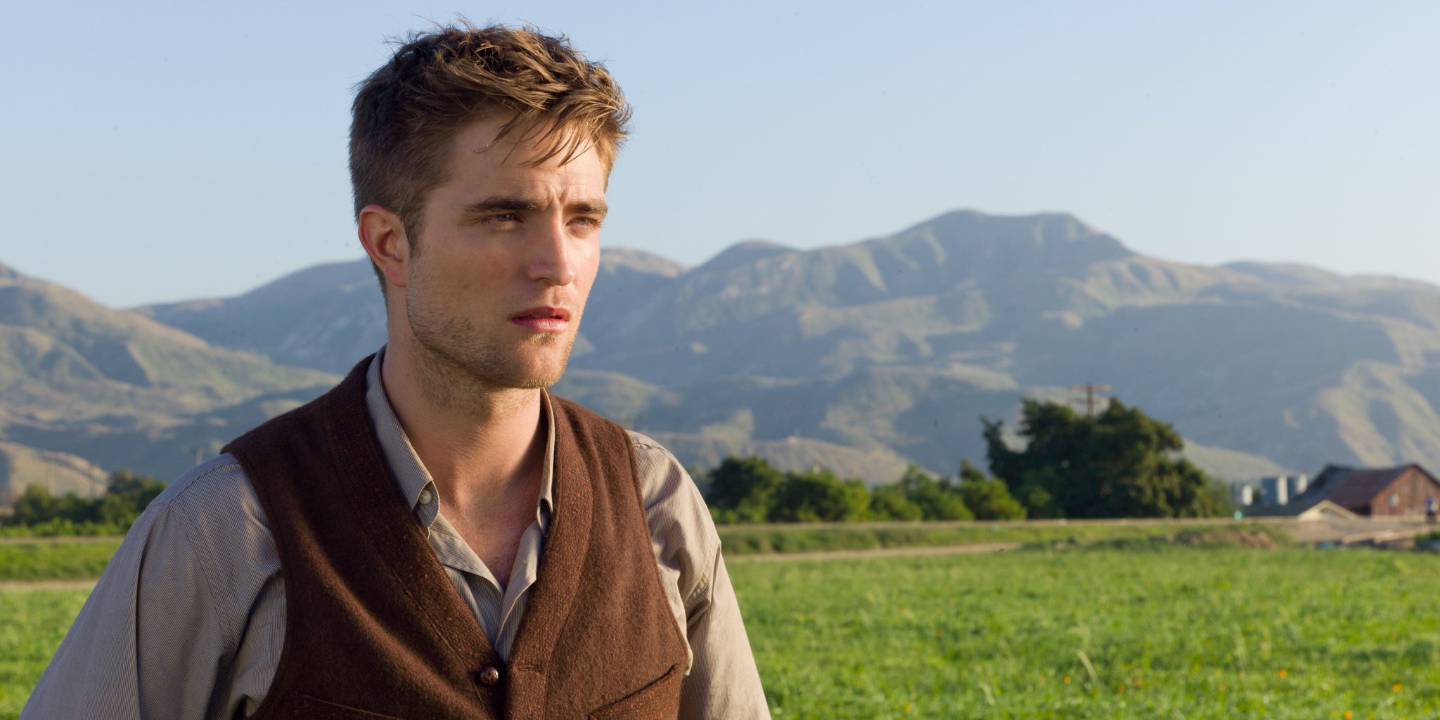 Happy Birthday Robert Pattinson! 