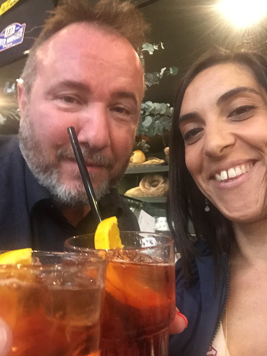 Panna975's tweet photo. Quando ci vuole... Ci vuole! Un americano prima della presentazione 😉 https://t.co/ImB9Fxlsm9