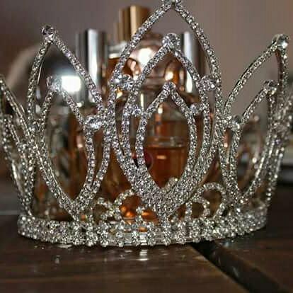LadyGracious_'s tweet photo. Lady Gracious South Africa 
Crowned for HIS Glory https://t.co/ogoWWftS4y