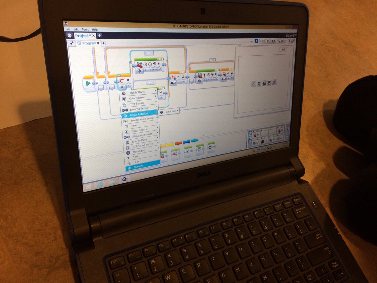 MsPetras's tweet photo. Ss @MountainviewES had a great day coding with the EV3's! Thanks @leylapf and @WillowLandingES for organizing and hosting! #scdsbbot https://t.co/VpqXghltN3