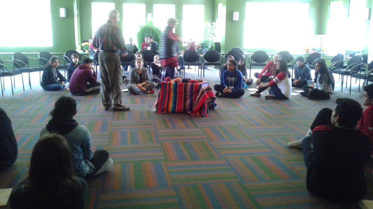 clgomes1066's tweet photo. Building a community of leaders
@SLAM_FMM
#SLAMtraining2017 https://t.co/LEftJ5On5X