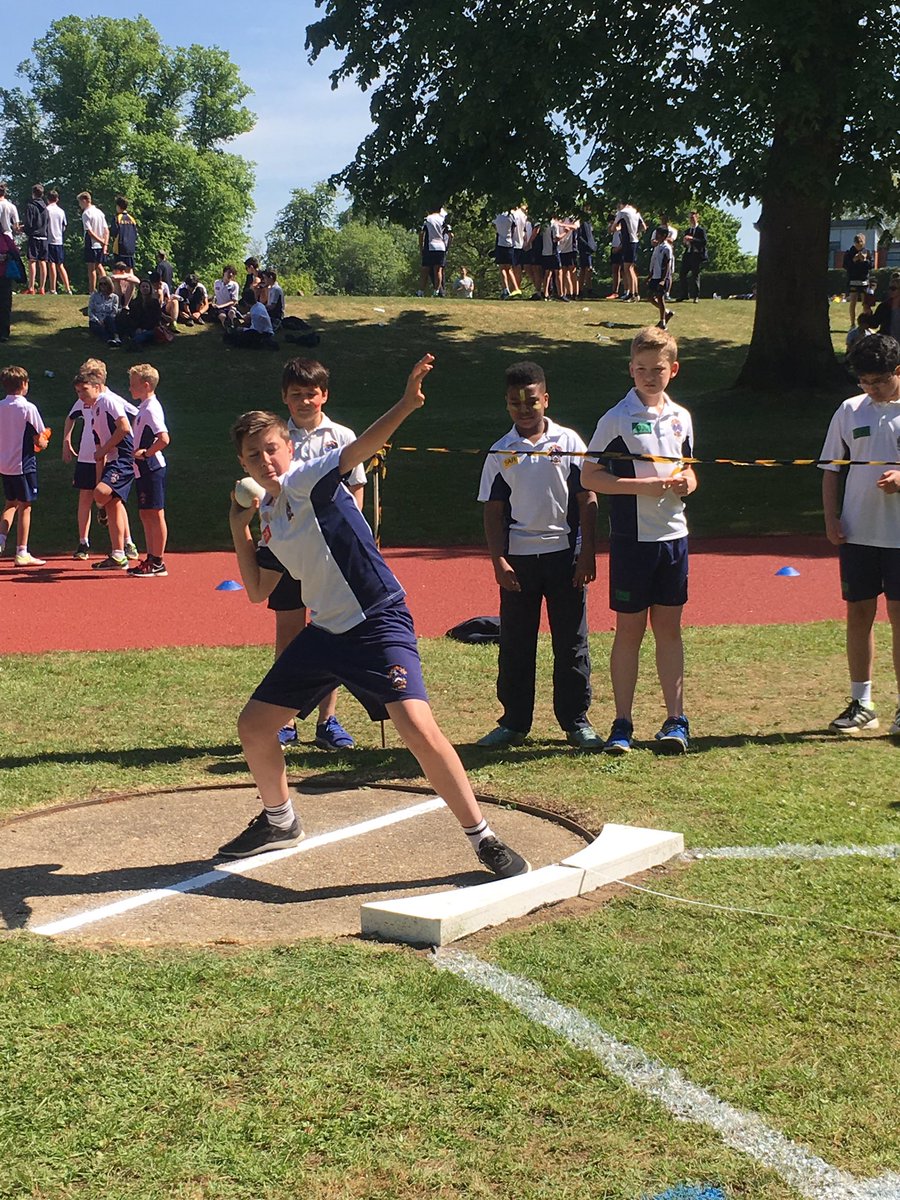 ReadingBlues's tweet photo. Sports Day in full swing #enjoyingthesunshine #RBCSHouseEvents https://t.co/1uVElrhG4f