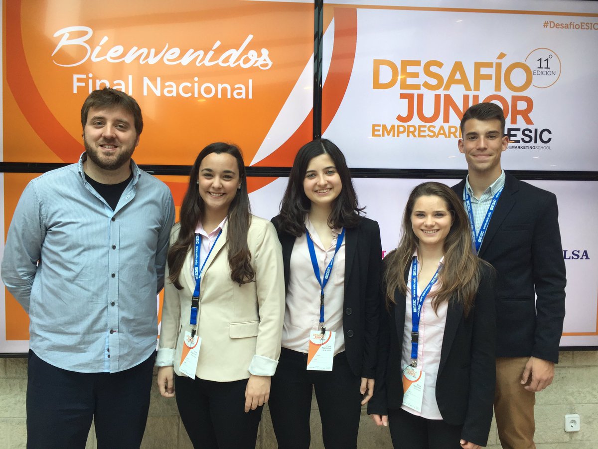 ESIC_University's tweet photo. A punto de comenzar la Final Nacional para Bachillerato del #DesafioESIC @c_san_patricio @GrupoSorolla @colegiocondes #DesafioESIC https://t.co/JzB7LZoRZZ