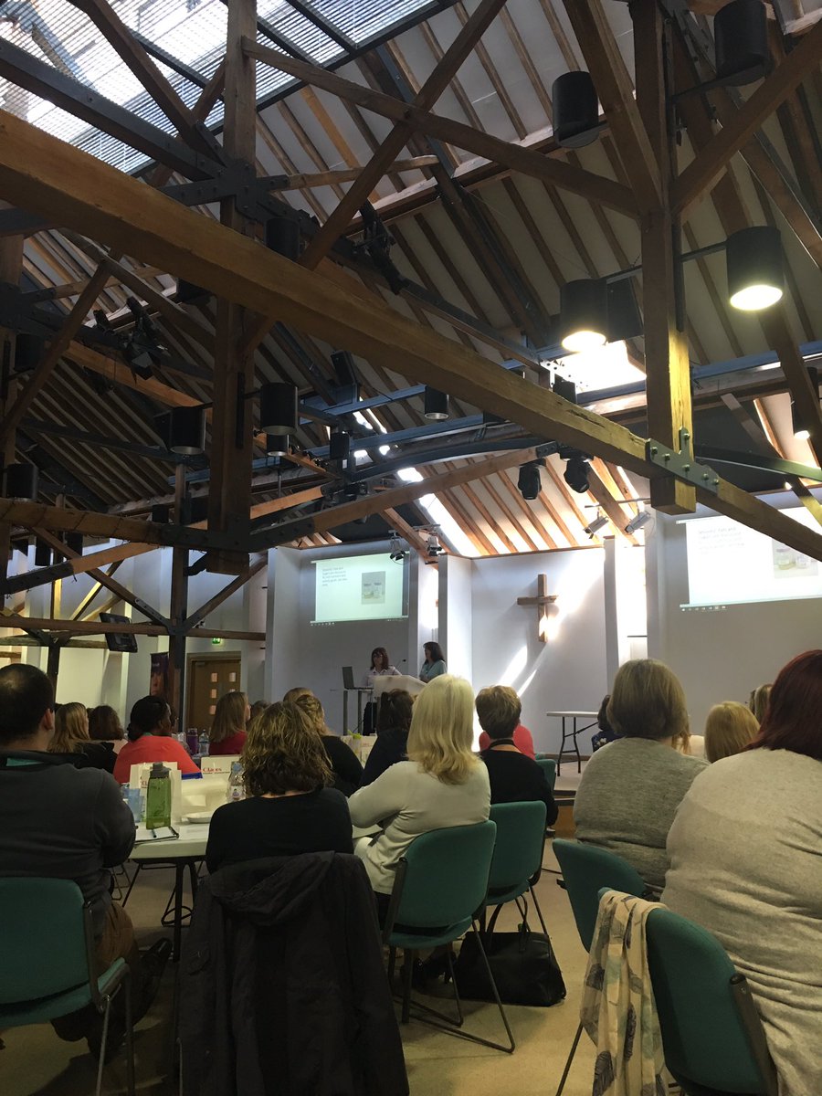 LeversJane's tweet photo. Farnham and Gosport School Nurse Sugar Babes talking about healthy lifestyles and healthy weight. #HantsSNForum #HampshireSN https://t.co/MCHmTDoE8S