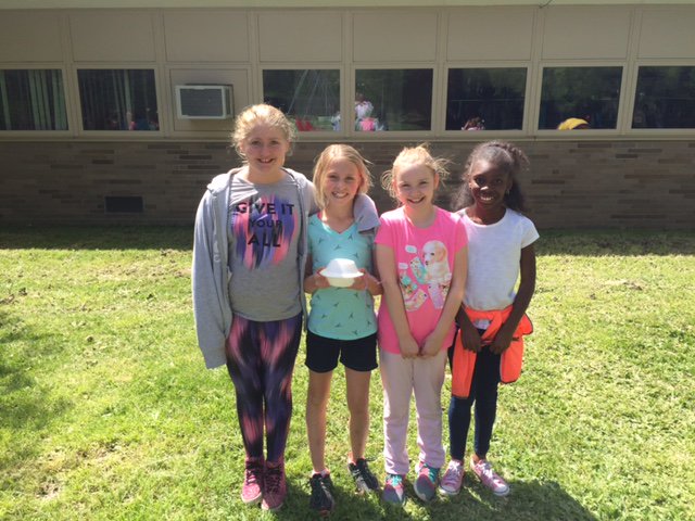 Taft_PLS's tweet photo. Ms. Szymanski &amp; Mrs. Zerger's #STEM Egg Drop Contest Design was a big hit with the kids.  #innovators https://t.co/KwK9Ui1srU