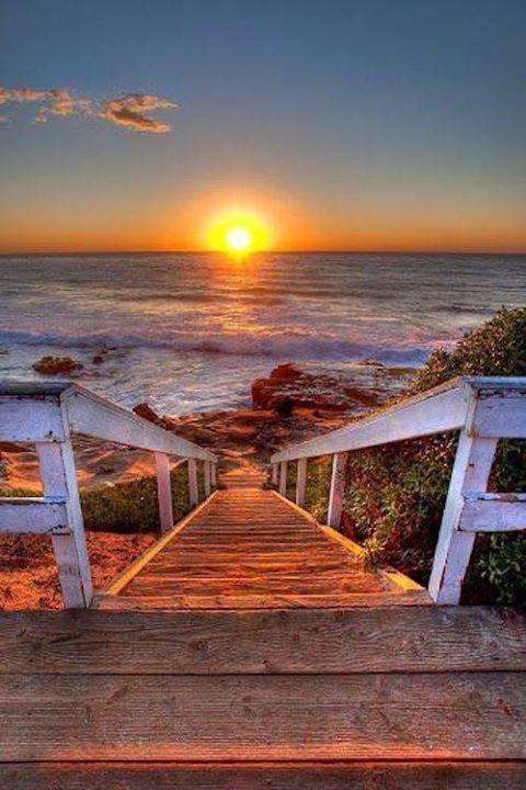 stevekrohn's tweet photo. Awesome sunset https://t.co/8vvUjOPWRe