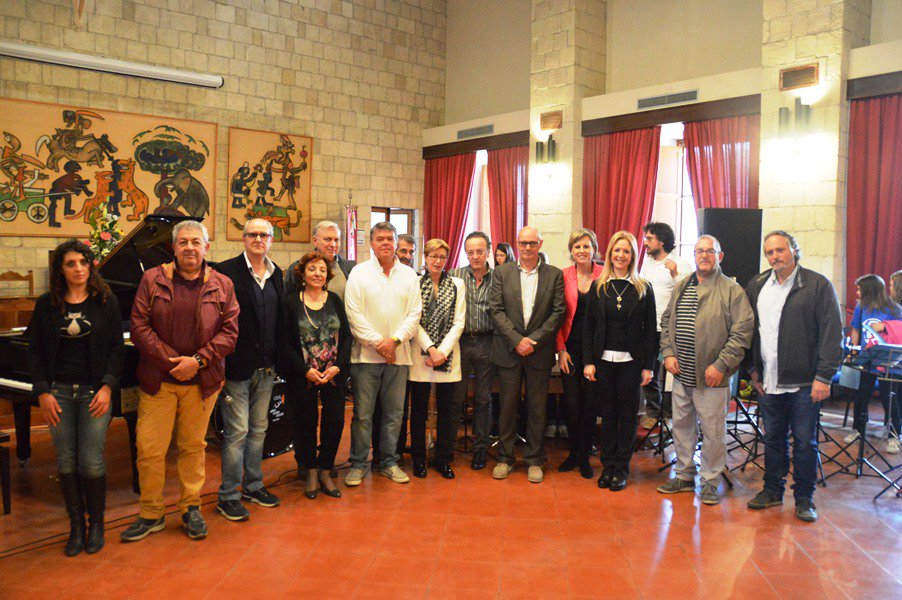 FiloDiretto's tweet photo. Il sindaco Mazzola al Concorso Musicale Internazionale Città di #Tarquinia: "Entusiasmante vedere migliaia di giovani nella nostra città" https://t.co/LAlXkeaSeG