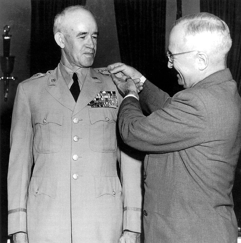 omarbradley293's tweet photo. Getting promoted is nothing new at this point #ArmyGeneral. Thanks for the promo, President Truman! https://t.co/cPbKdJPbd9