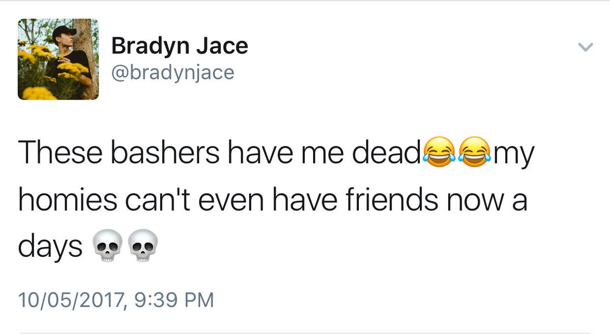 wyn90210's tweet photo. Friends?? maybe for the boys. But are u sure its the same with the bitches?! 

Girltrends OrBandmates https://t.co/juSxcuRyri