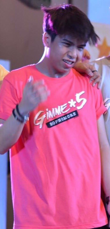 AZNVAlovers's tweet photo. Bigyan ng caption.😂

• NASHies51stMonthsary https://t.co/zbnyVpopfP