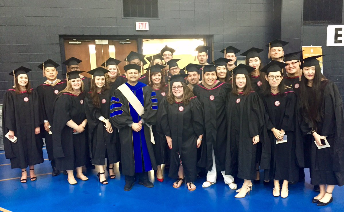IUSB_Leighton's tweet photo. #IUSB2017 Leighton School of Business students preping yesterday for the graduation ceremony. Creative hats, and a lot of excitement #JLSBE https://t.co/S7vW3LP1pd