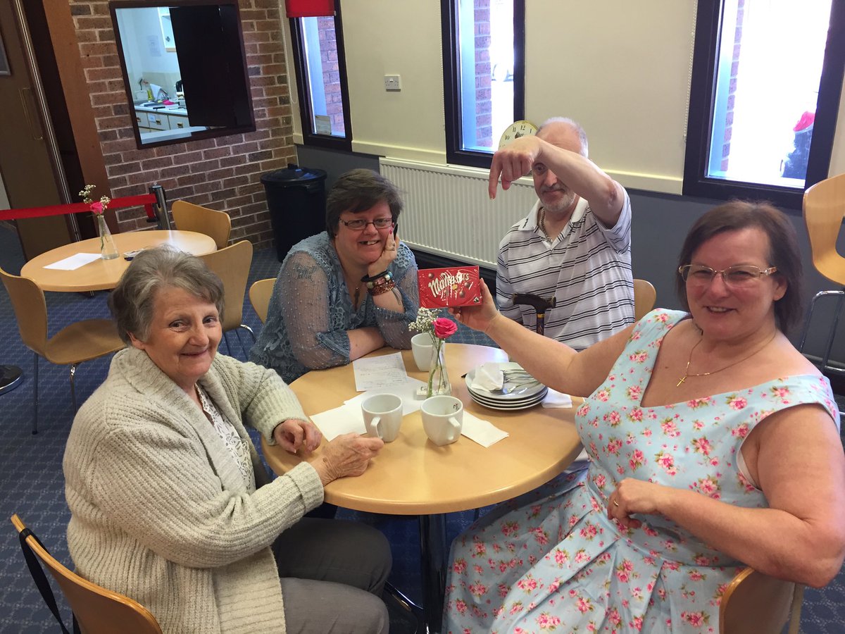 AnnStrickland1's tweet photo. What a great start @KingsBlackpool Coffee Mornings...
#LotsFun #GoodGrub #NewFriends #TotallyInspired
#lovedTheQuizz Even though we lost ๐ https://t.co/ehCPbRmIgW