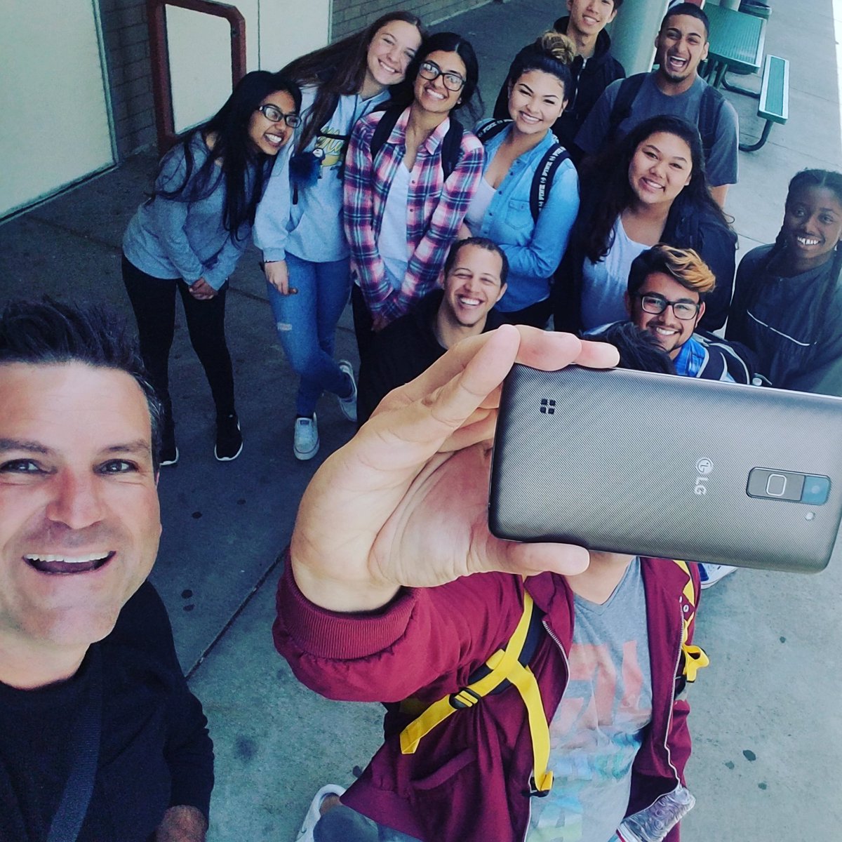 StudentReachInc's tweet photo. Jeff taking a selfie of Mason taking a selfie of student leaders that helped us setup for an assembly. So meta... We are all #CONNECT3D https://t.co/LUNQ98dM9m