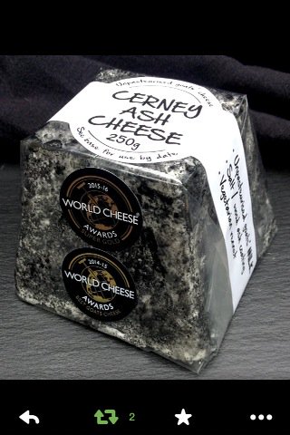 <a href="/CerneyCheese/">CerneyCheese</a> is thru to the last 3 in#CLFDA black dresses at the ready... giddy with excitement!