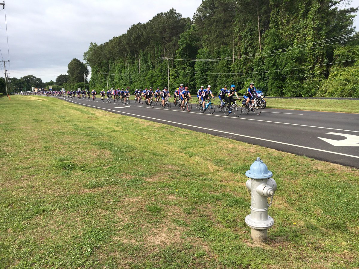 God Bless our Cops on Bikes! They are riding from Chesapeake, VA to Washington DC in honor of all fallen cops!