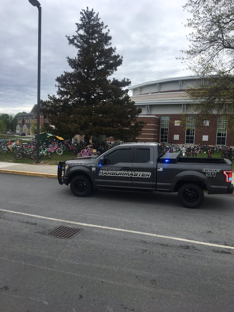 Duxbury Harbormaster On Twitter Great Morning With Duxbury Police Bike To School Day Was A Huge Success