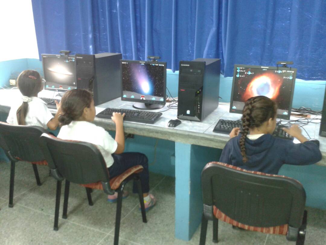 coordejesvalles's tweet image. Actividad Formativa #TuxMath proyecto Caciquito con Estudiante del 2grado de la E.B.E Policarpo Ferrera.@Fundabit @zevallesdeltuy