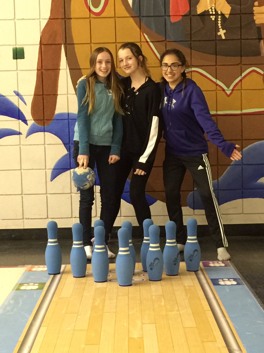 SMCDSB_SDA's tweet photo. Fantastic @Jump2MATH night Thanks Mark #leadercorps #sdacscc #sdavoyageurs @SMCDSB_SDA https://t.co/CJwviTO8vM