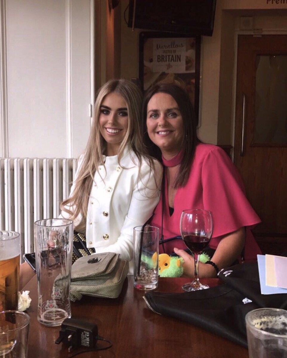 KatestapletonXx's tweet image. ❤️⛪️💙