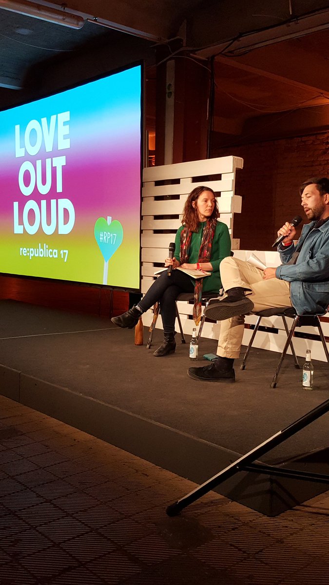 CSeeberTCS's tweet image. Listening to @christinerenaud at #rp17 #mcb17 about peer learning through #braindates. How inspiring!