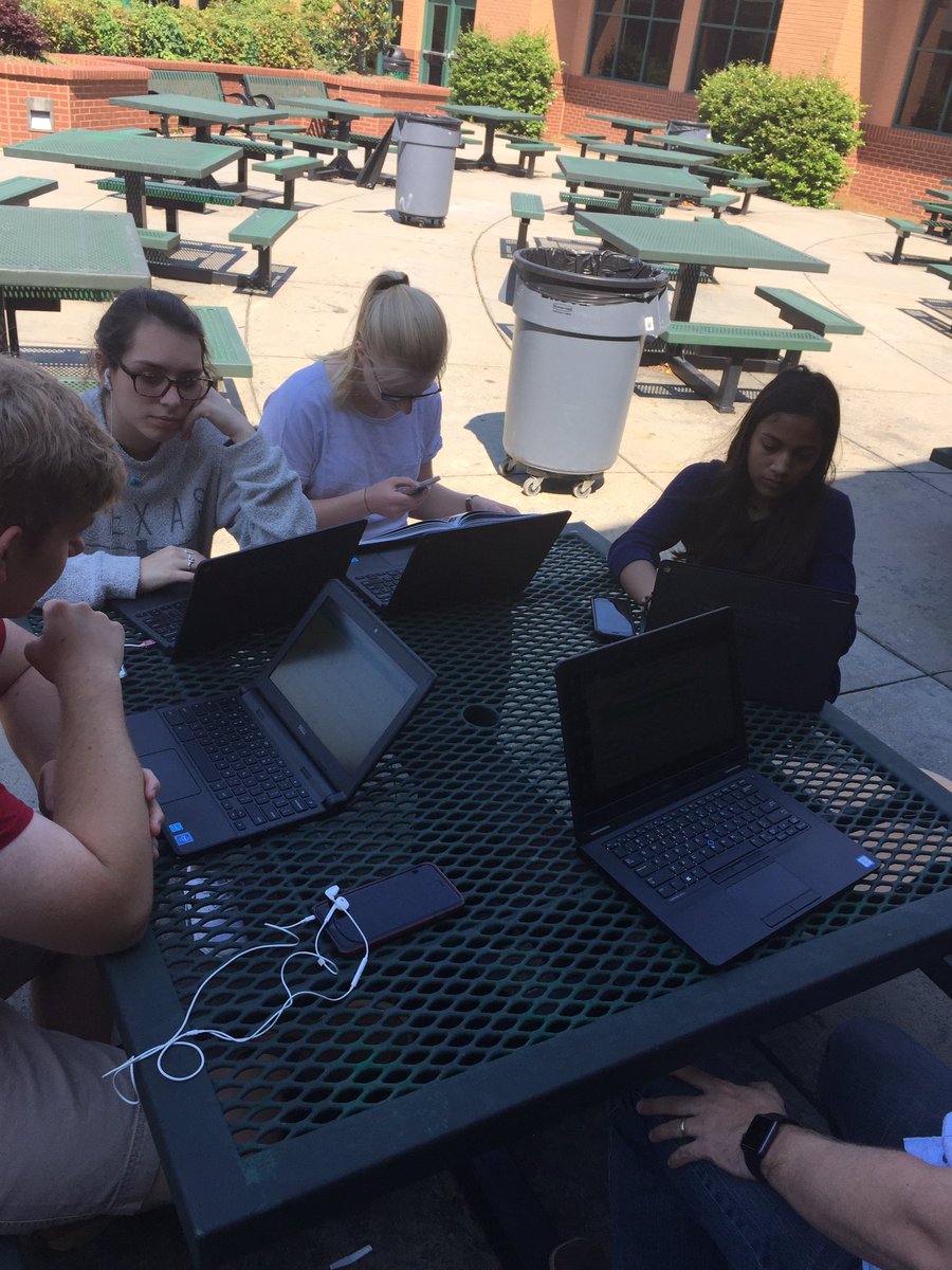 NHS_PL's tweet image. A beautiful day to work outside on a guitar composition using the Flat extension on our Chromebooks. @susan_edu @briandowney15