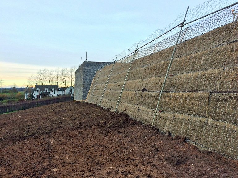 Maccaferri_UK's tweet photo. #MacWall & #GreenTerramesh: 2 #reinforcedsoil walls for #stateoftheart #servicestation along the #A26 #Ireland https://t.co/0cc13HzbO5 https://t.co/dwkjO5Ua0h