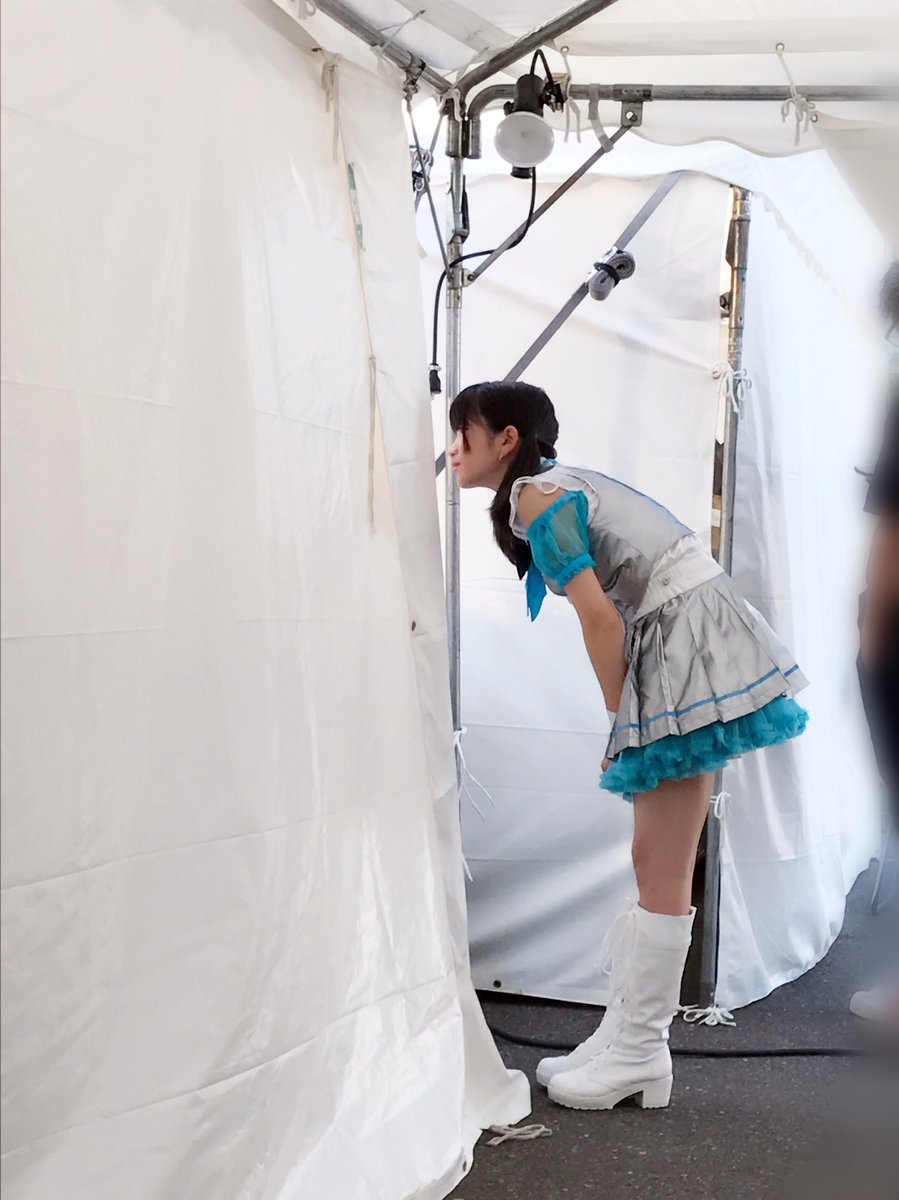 トゥラブ スタッフ Pe Twitter 立花佳純の卒業によせて 昨日 2o Love To Sweet Bullet 立花佳純の卒業と引退をお知らせしました 小さな頃からアイドルが大好きで 憧れて 人前に出るのが苦手なのに 好きだからとアイドルになった佳純にとって この決断は決して