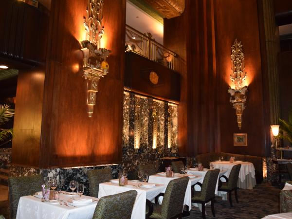 Have you eaten at Ohio's Five-Diamond restaurant? ohio.org/blogs/2017/04/… <a href="/orchids_at_palm/">Orchids atPalm Court</a> #OhioFindItHere