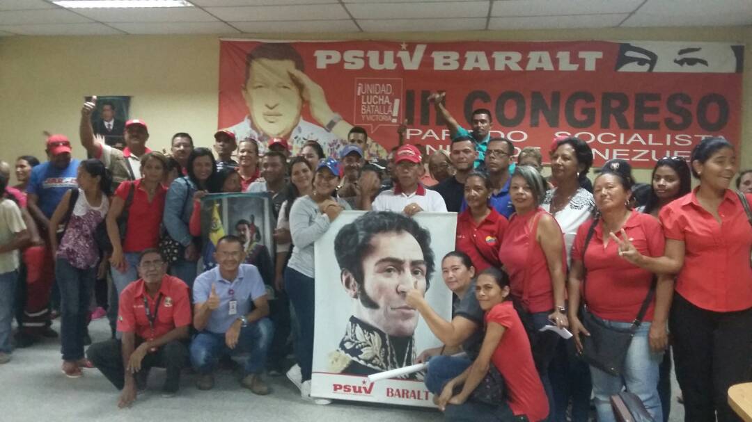 psuv_baralt's tweet photo. Asamblea con nuestra militancia explicando detalles sobre la constituyente y todo el respaldo a Nicolás Maduro https://t.co/Gax6MtnbI2